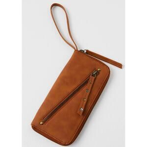 Free People Brown Vegan Leather Zip Around Wristlet Wallet OB1676275 NEW